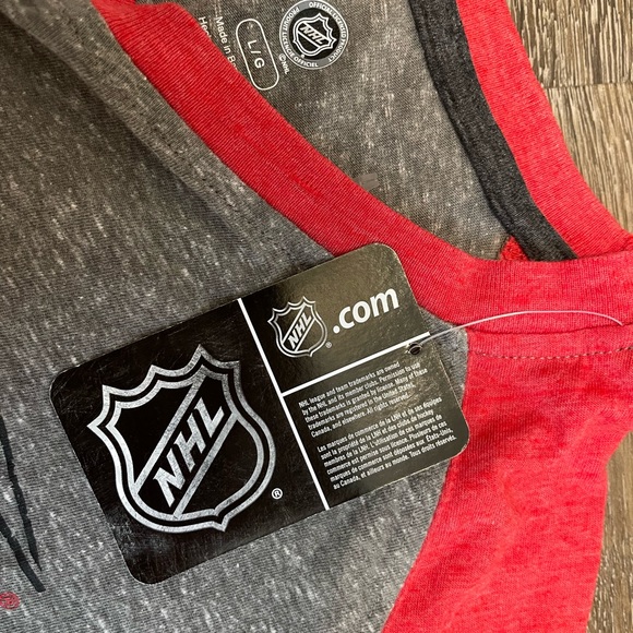 NHL NWT Red  Wings t shirt - Picture 3 of 4